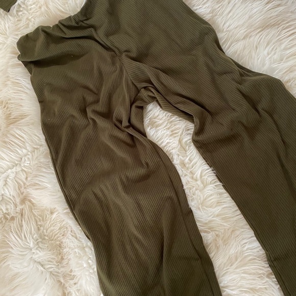 Two Piece Set - Picture 2 of 5